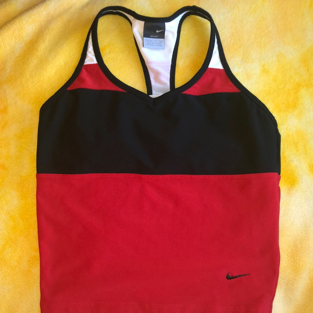 VINTAGE NIKE TANK TOP